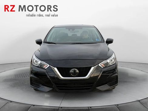 Used 2021 Nissan Versa SV image 8