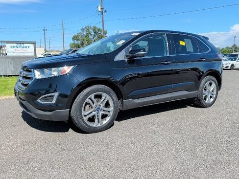 Used 2018 Ford Edge Titanium w/ Equipment Group 301A FWD image 1