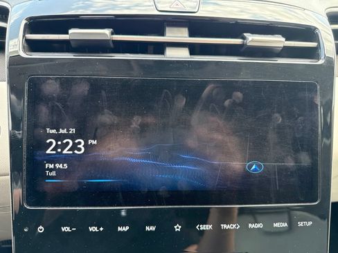 Used 2023 Hyundai Tucson Limited AWD/4WD image 17