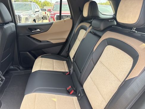 New 2027 Chevrolet Equinox ACTIV FWD image 6