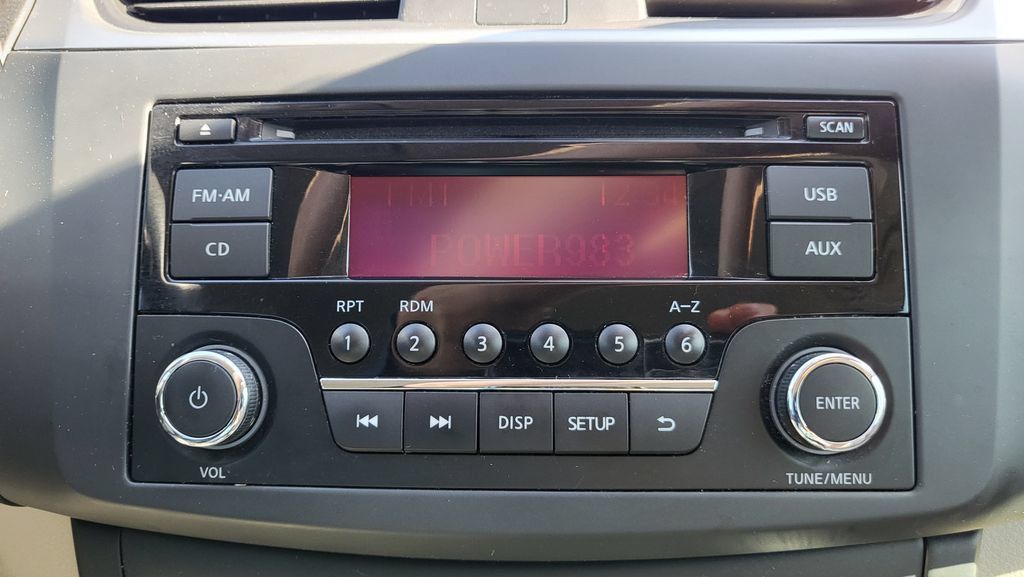 Used 2017 Nissan Sentra S FWD image 32