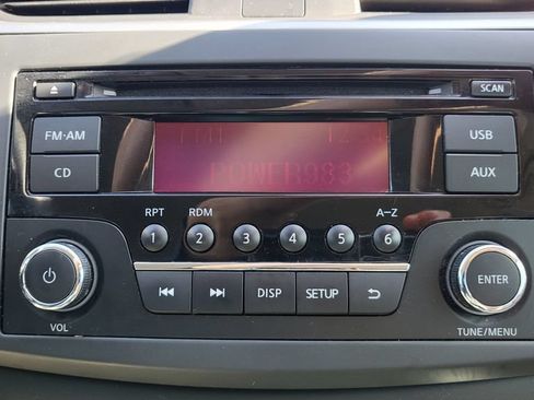 Used 2017 Nissan Sentra S FWD image 32