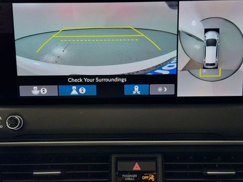 New 2026 Honda Pilot Touring image 21