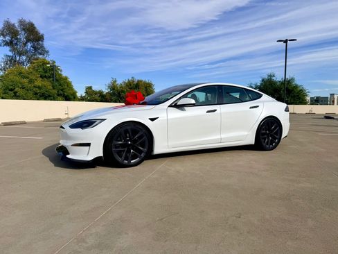 Used 2022 Tesla Model S Standard Range AWD/4WD image 7