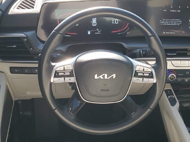Certified 2024 Kia Telluride S w/ S Sunroof Package AWD/4WD image 12