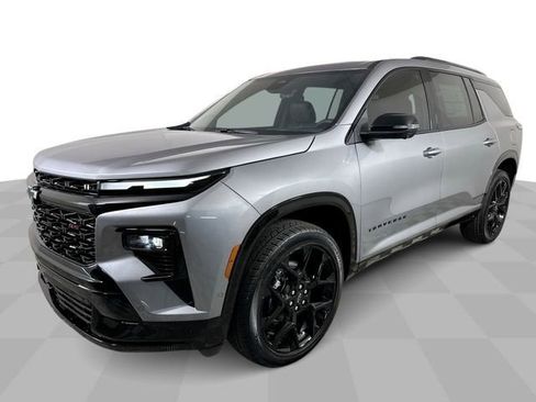 New 2026 Chevrolet Traverse RS w/ LPO, Floor Liner Package AWD/4WD image 4