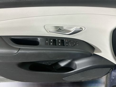 Used 2025 Hyundai Tucson SEL FWD image 15