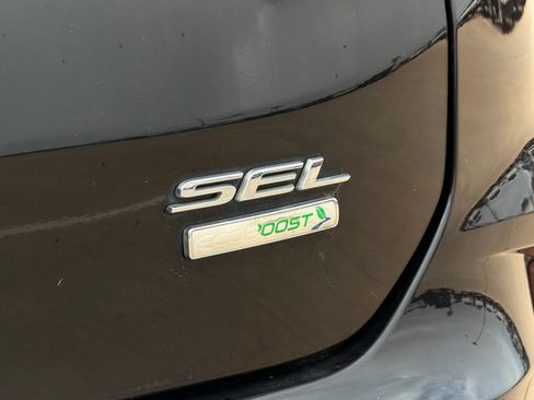 Used 2020 Ford Edge SEL FWD image 8