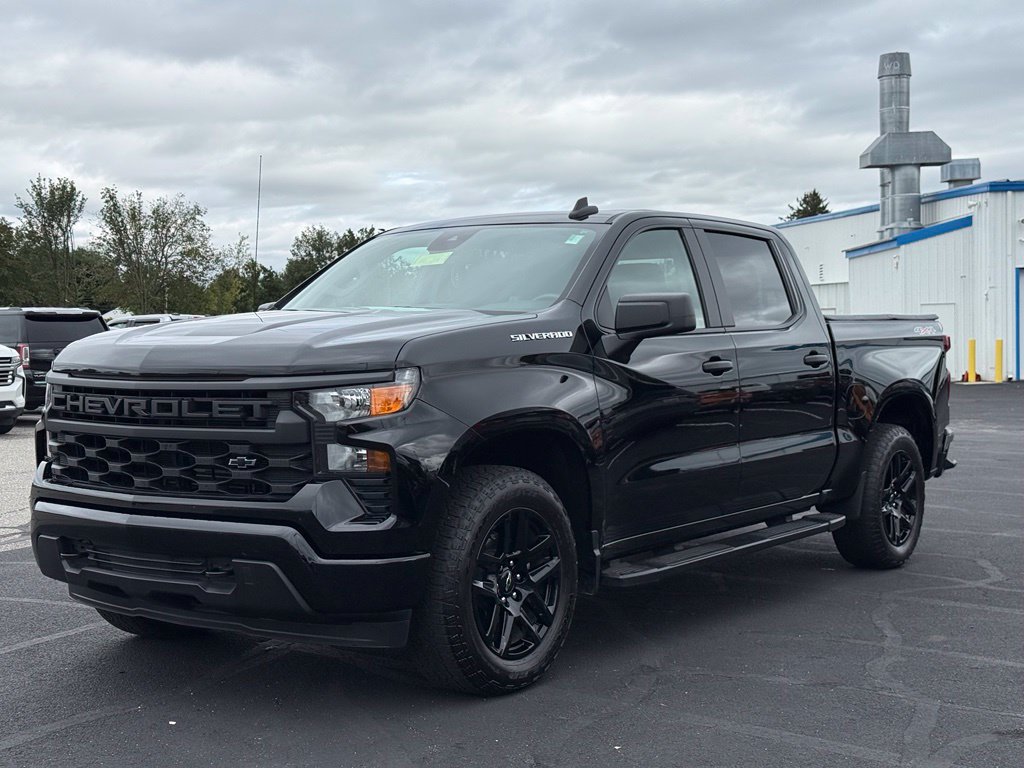Used 2023 Chevrolet Silverado 1500 Custom AWD/4WD image 32