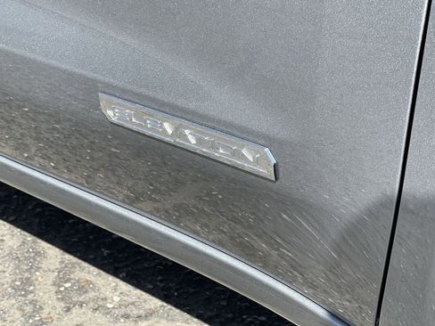 New 2025 GMC Sierra 1500 Elevation image 30