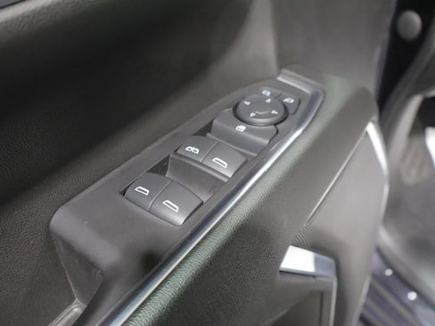 Used 2024 Chevrolet Silverado 1500 LT AWD/4WD image 14