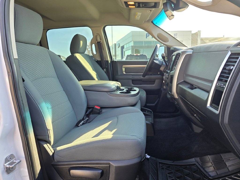 Used 2017 RAM 2500 SLT AWD/4WD image 14