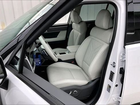 New 2026 Hyundai Santa Fe SEL AWD/4WD image 11
