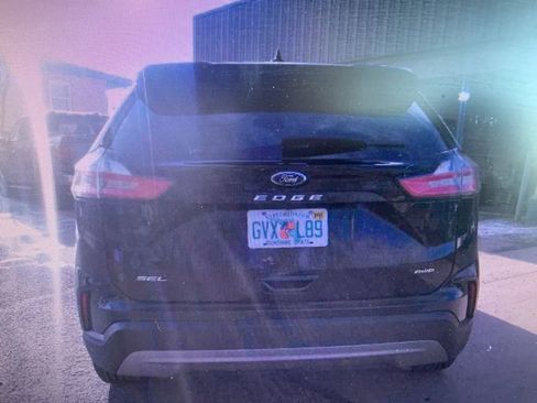 Used 2024 Ford Edge SEL image 5