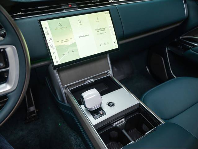 New 2026 Land Rover Range Rover SV AWD/4WD image 28