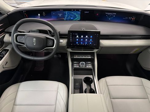 New 2026 Lincoln Nautilus Premier w/ Equipment Group 102A image 19