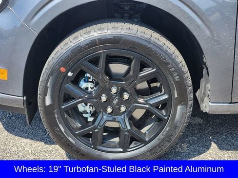 New 2026 Ford Maverick Lobo AWD/4WD image 10