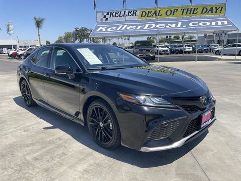 Used 2024 Toyota Camry XSE FWD image 2