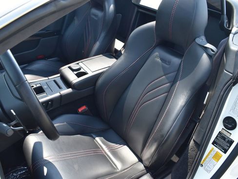 Used 2014 Aston Martin V8 Vantage S image 19