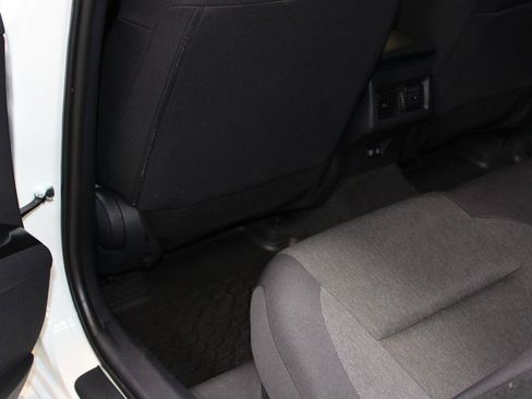 Used 2025 Toyota Camry LE AWD/4WD image 44