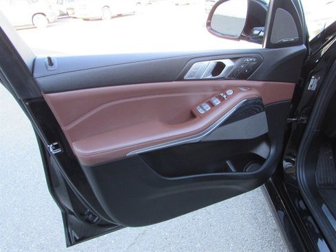 Used 2019 BMW X7 xDrive40i w/ Premium Package image 6