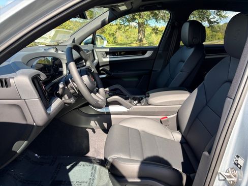New 2026 Porsche Cayenne E-Hybrid image 5