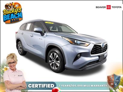Used 2021 Toyota Highlander XLE