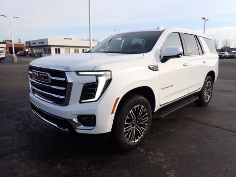 New 2026 GMC Yukon Elevation image 3