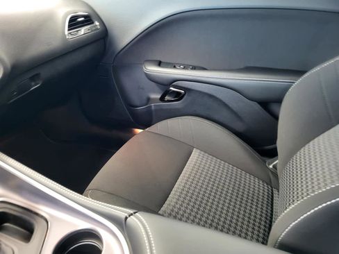 Used 2022 Dodge Challenger SRT Hellcat Redeye image 25