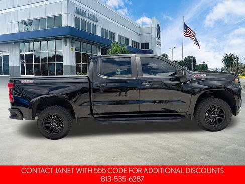 Used 2020 Chevrolet Silverado 1500 LT Trail Boss AWD/4WD image 3