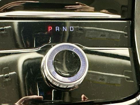 Used 2023 Jeep Grand Cherokee L Laredo image 21