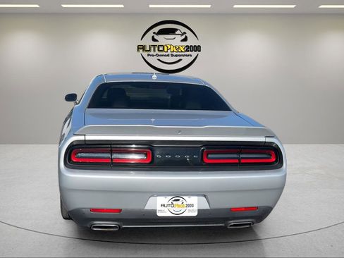 Used 2019 Dodge Challenger GT w/ Plus Package RWD image 6