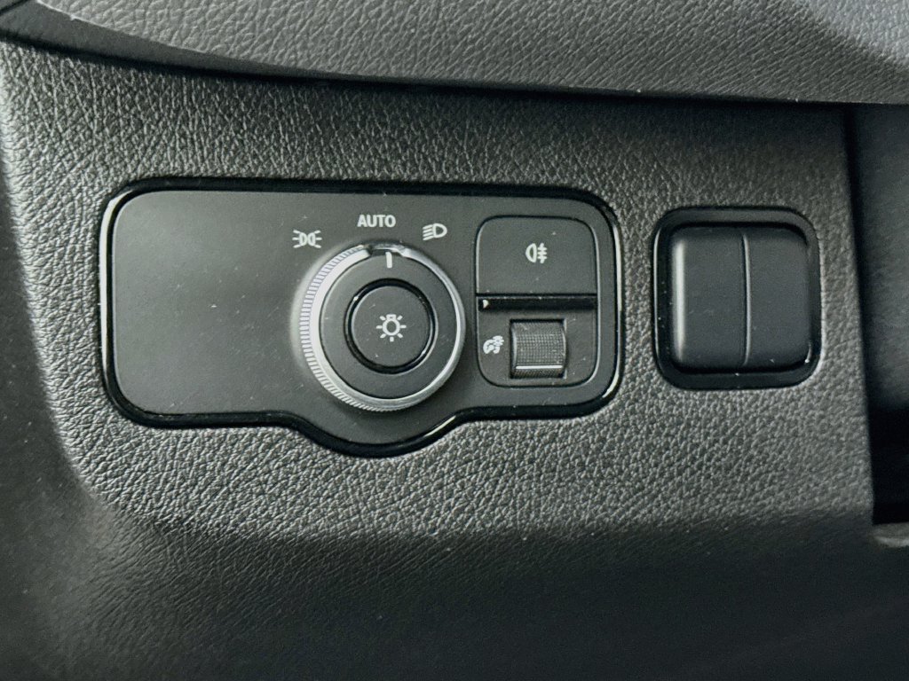 Used 2026 Mercedes-Benz Sprinter 2500 image 10