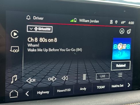 Used 2023 GMC Yukon XL AT4 w/ AT4 Premium Package image 24