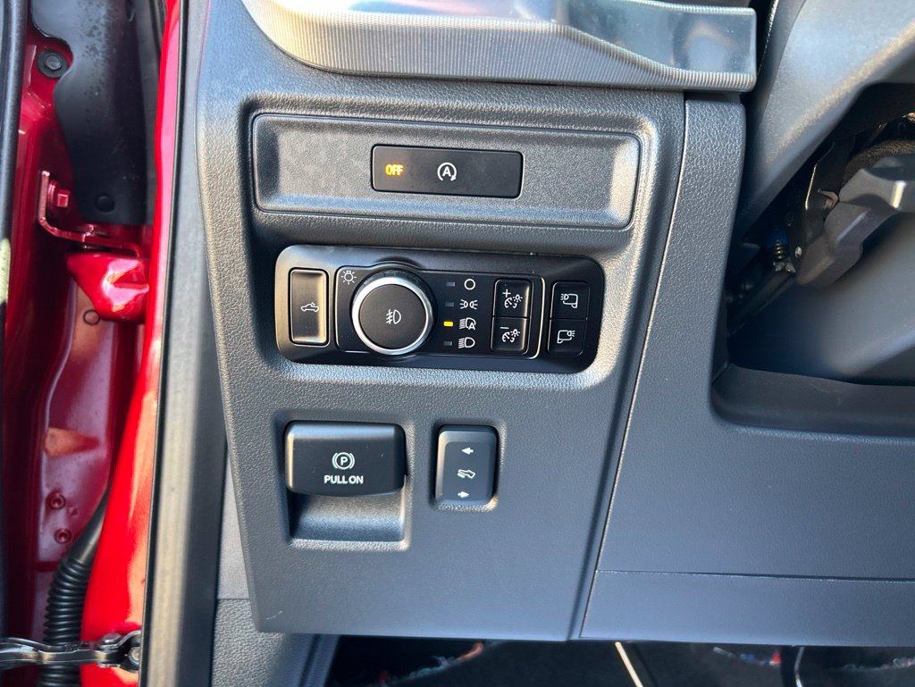Used 2025 Ford F150 Lariat w/ Bed Utility Package AWD/4WD image 22