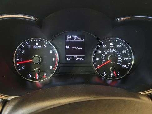 Used 2017 Kia Forte LX FWD image 23