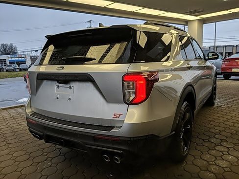 Used 2021 Ford Explorer ST w/ Equipment Group 401A image 4