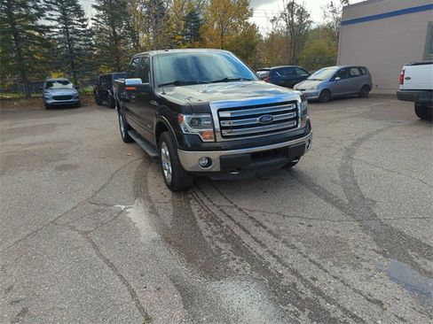 Used 2014 Ford F150 Lariat w/ Equipment Group 502A Luxury image 3