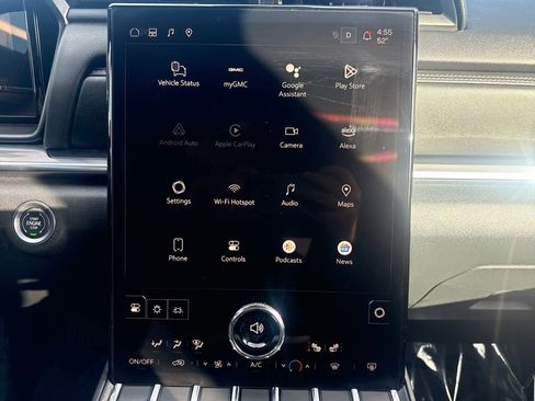 Used 2025 GMC Terrain Elevation image 22