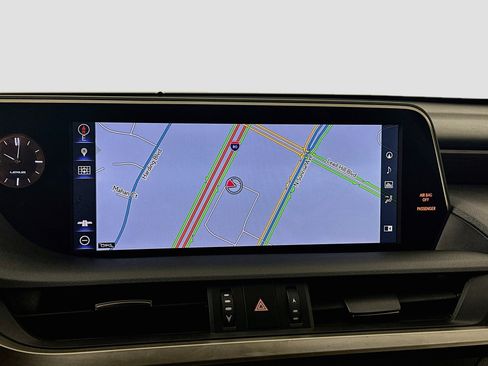 Used 2019 Lexus ES 300h w/ Premium Package FWD image 22