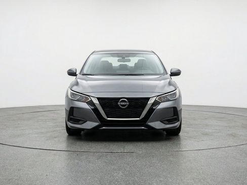 Used 2025 Nissan Sentra SV FWD image 2