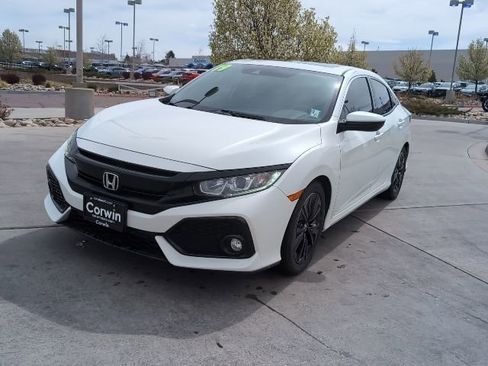 Used 2019 Honda Civic EX image 3