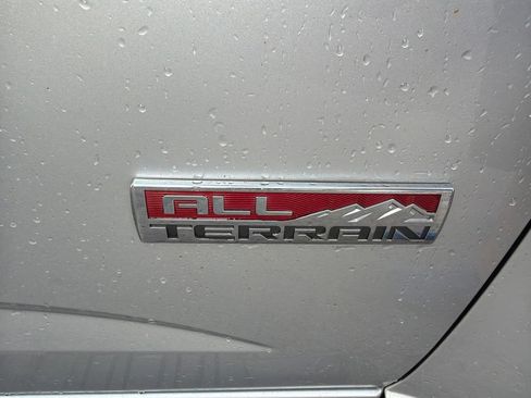 Used 2018 GMC Canyon All Terrain w/ Trailering Package AWD/4WD image 5