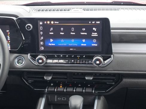 Certified 2023 Chevrolet Colorado LT w/ LT Convenience Package III image 3