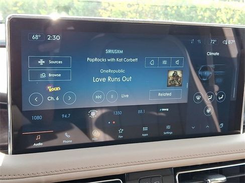 Certified 2022 Lincoln Nautilus Reserve w/ Equipment Group 201A image 19