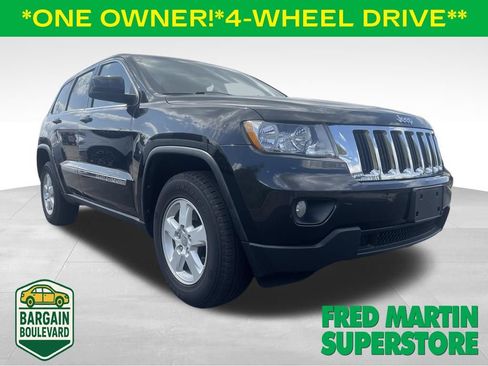 Used 2012 Jeep Grand Cherokee Laredo w/ Laredo E Group AWD/4WD image 1