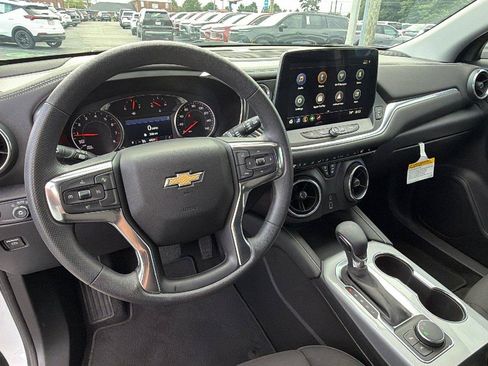 New 2026 Chevrolet Blazer LT FWD image 21