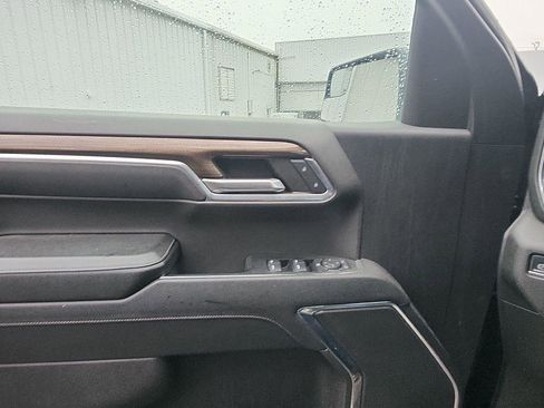 Used 2023 Chevrolet Silverado 1500 LT image 15