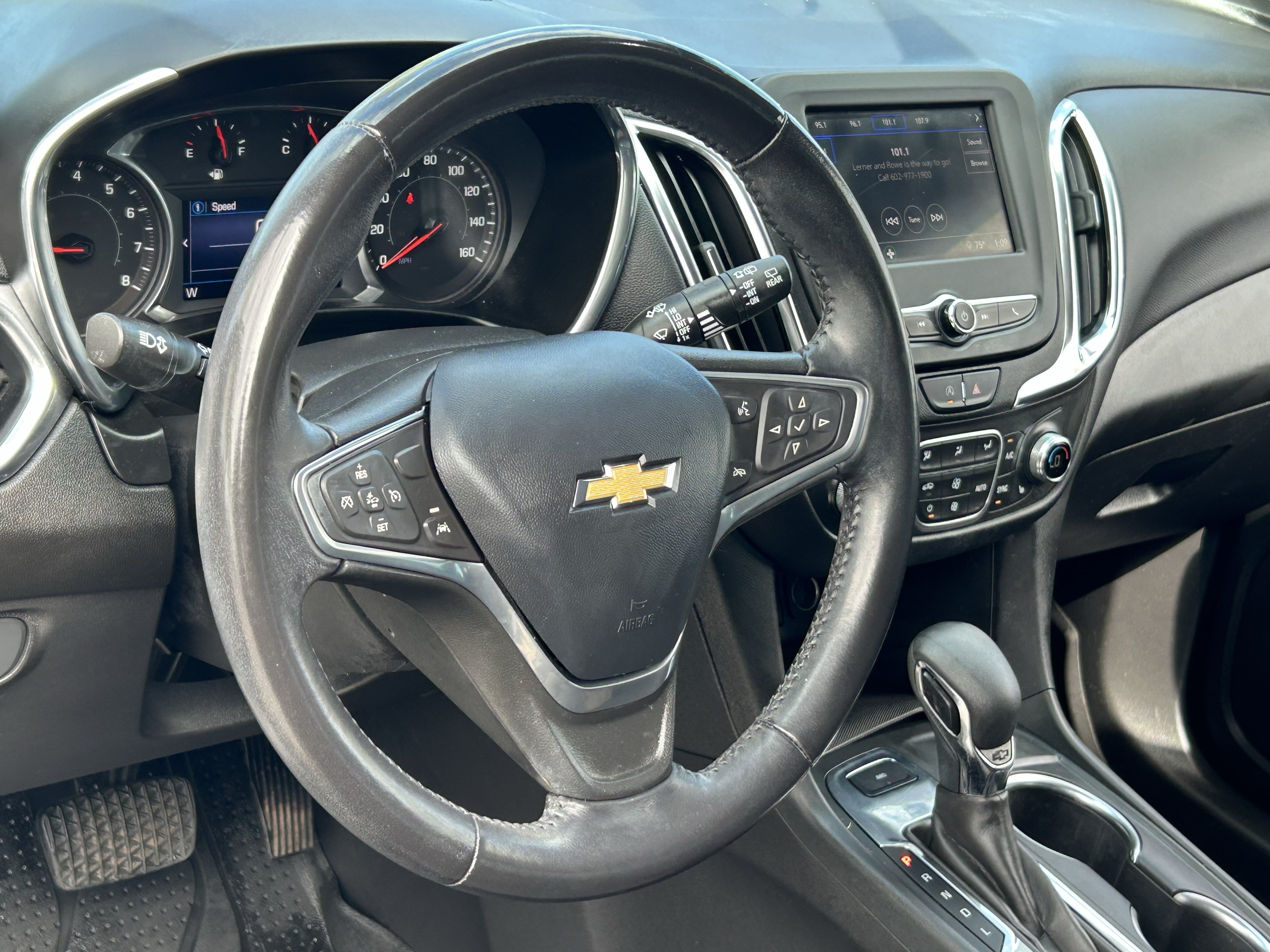Used 2022 Chevrolet Equinox LT AWD/4WD image 27