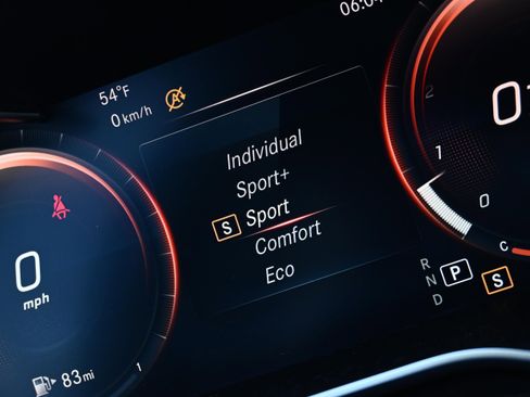 Used 2020 Mercedes-Benz C 300 Sedan image 33